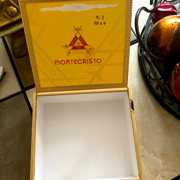COPY - Montecristo Cigar Box - Picture 2 of 4